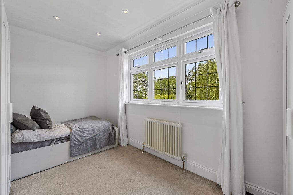Wansford Close, Brentwood