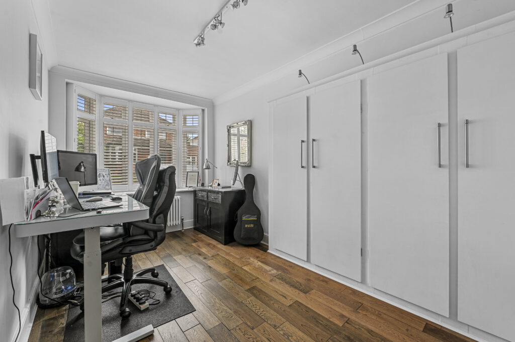 Wansford Close, Brentwood