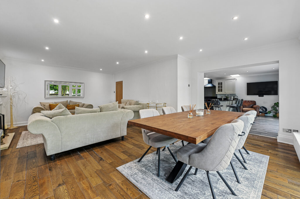 Wansford Close, Brentwood