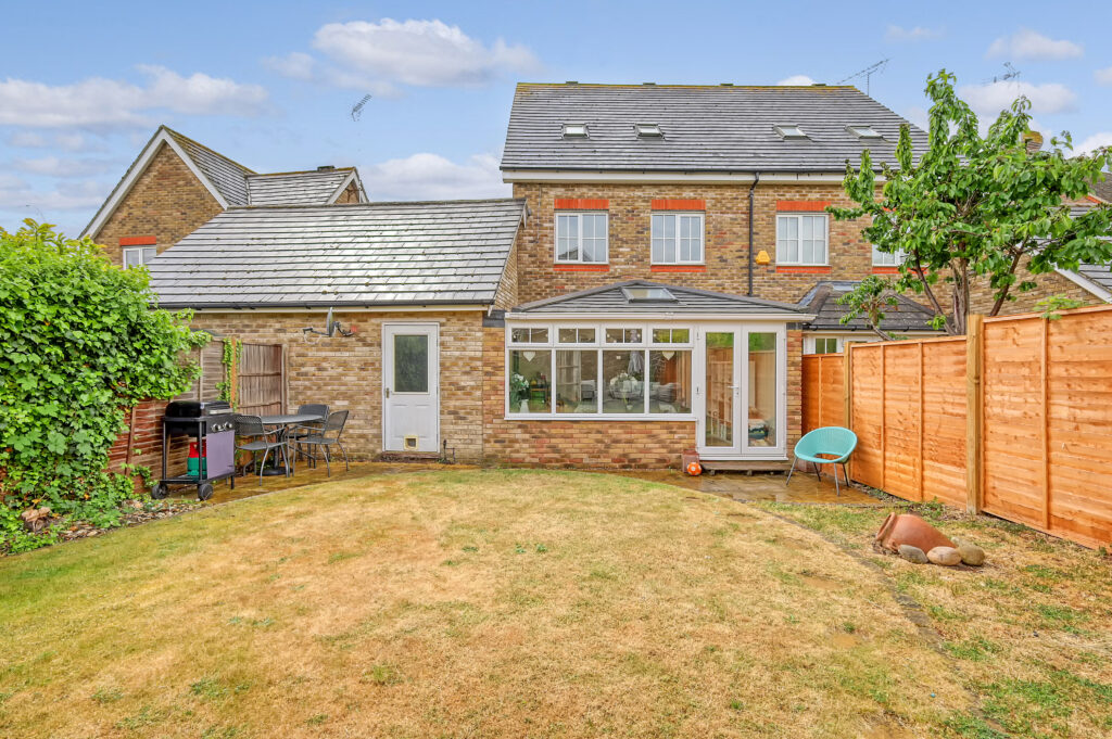 Gibson Vale, Broomfield