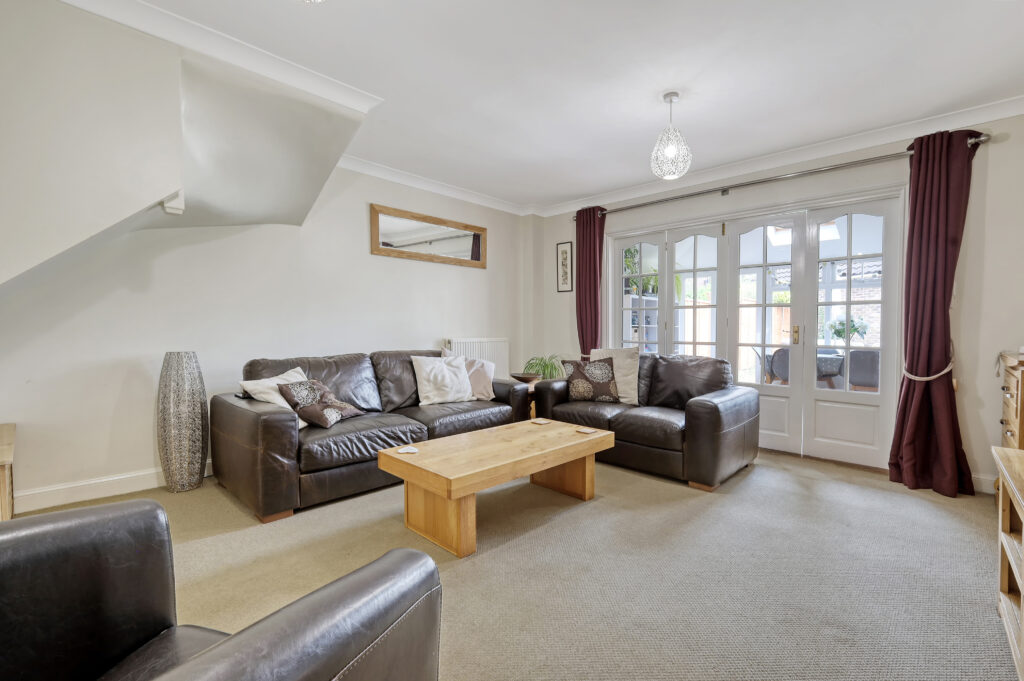 Gibson Vale, Broomfield