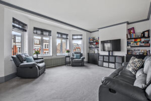 Cholmley Gardens, London, NW6