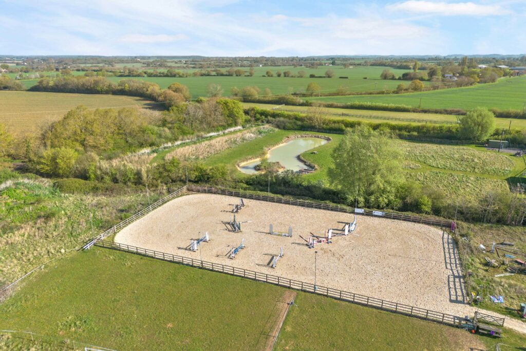 High Roding, Dunmow CM6
