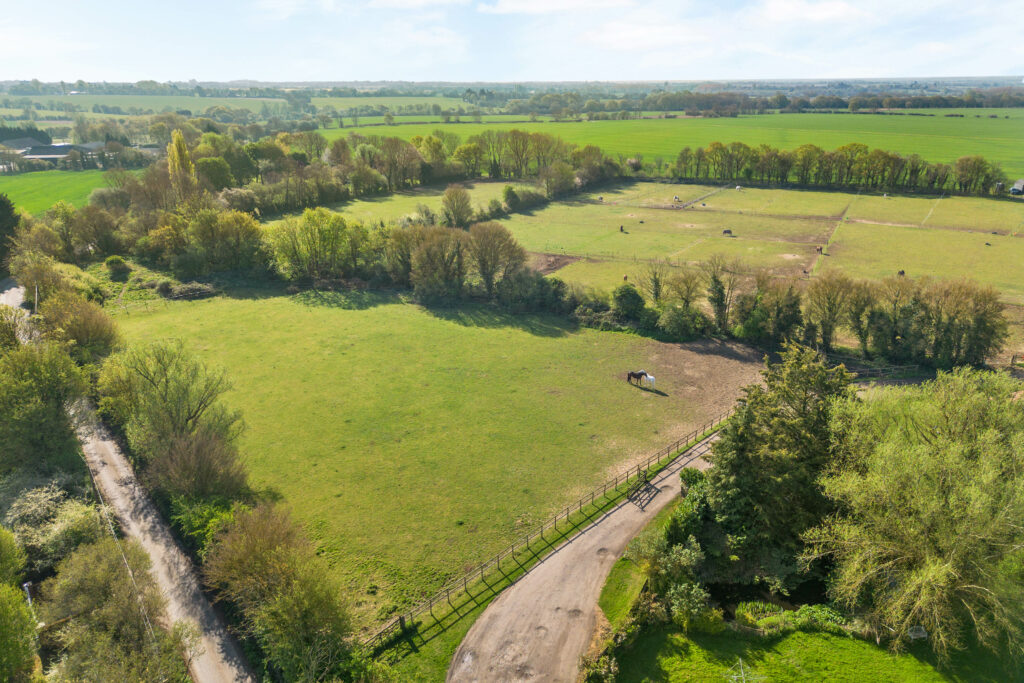 High Roding, Dunmow CM6