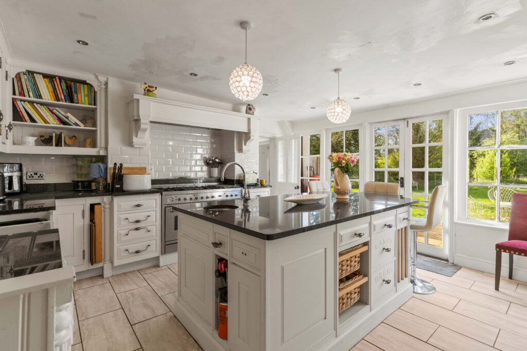 High Roding, Dunmow CM6