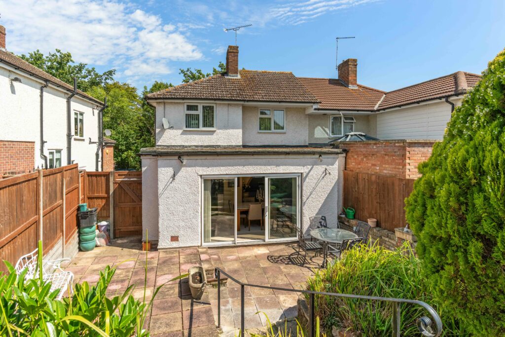 Holbeck Lane, West Cheshunt EN7