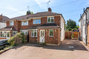Holbeck Lane, Cheshunt, Waltham Cross, EN7