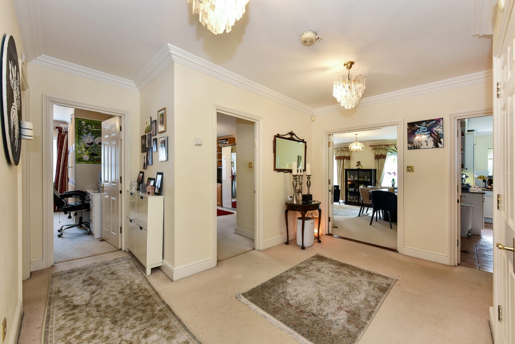 Hanbury Close, London, NW4
