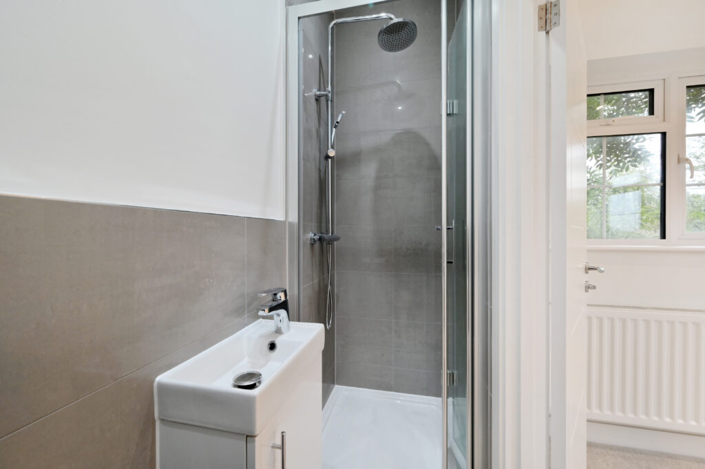 Maxwelton Close (D), London, NW7