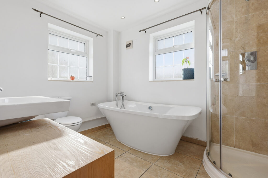 Bonington Chase, Springfield, Chelmsford