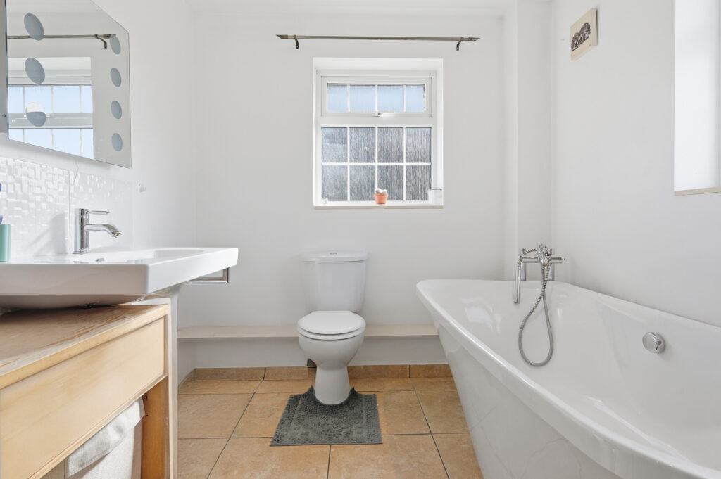 Bonington Chase, Springfield, Chelmsford